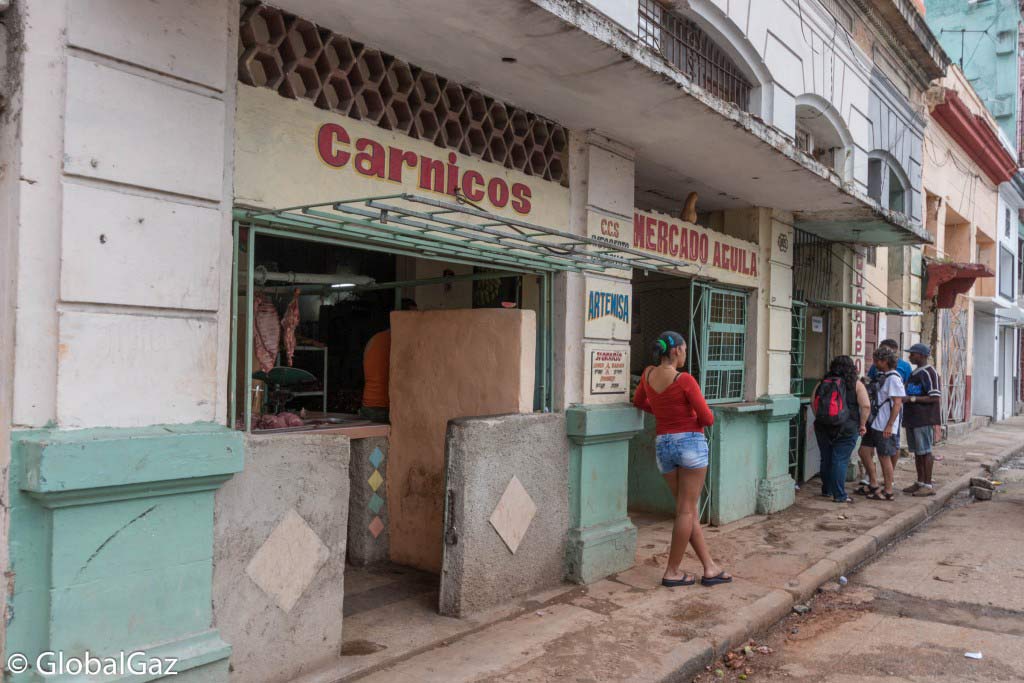 Havana, Decrepit Elegance